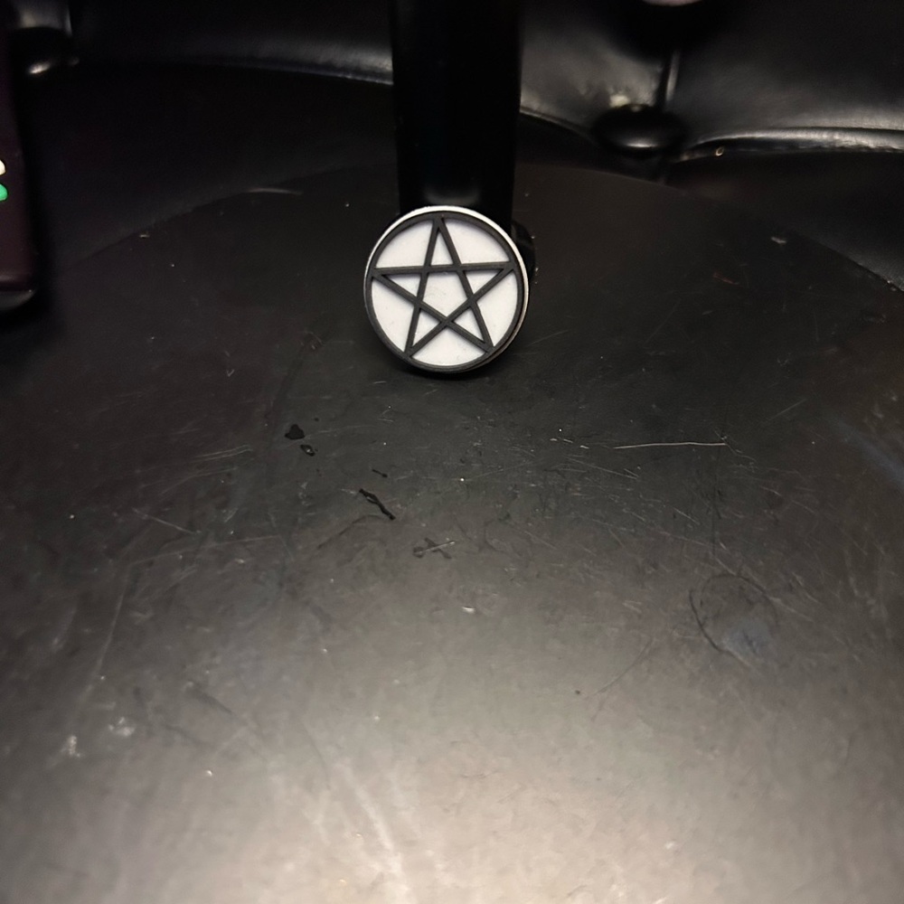 3/$8 Pentagram Croc Charm (C)